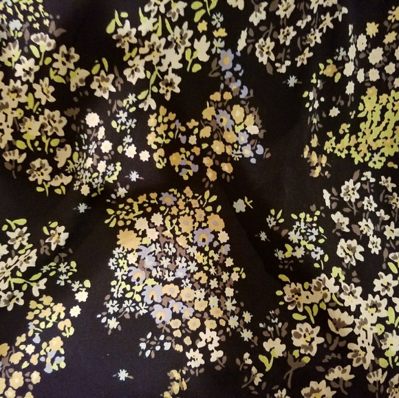 EUC C J Banks Floral Dress Shirt - Picture 4 of 4