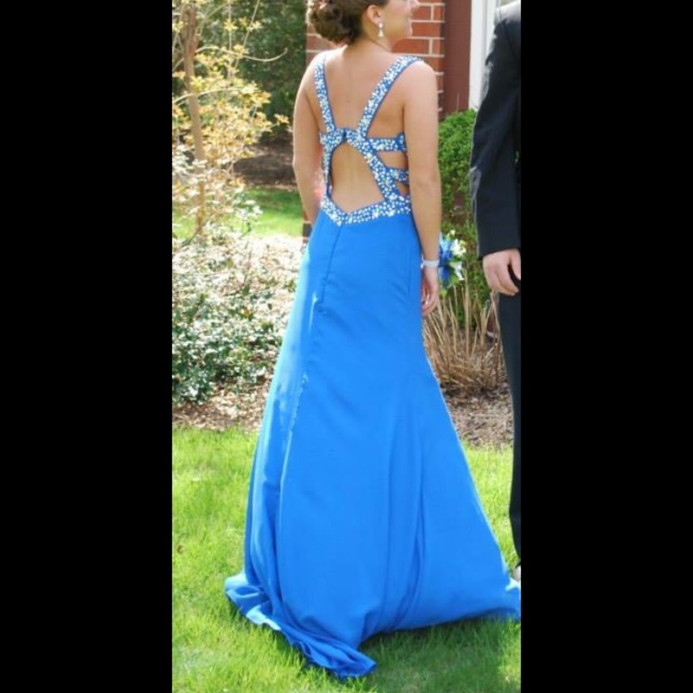 Blue prom dress - Picture 2 of 3