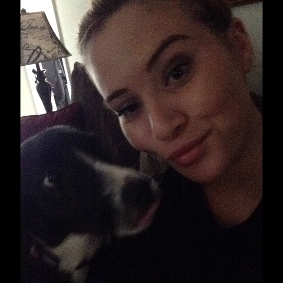 Meet your Posher, Melinna - Picture 1 of 1