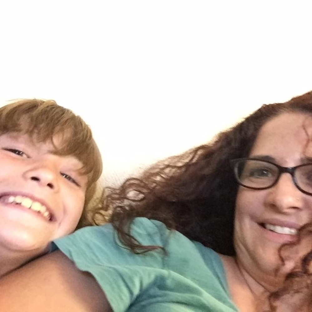 Meet your Posher, Dina