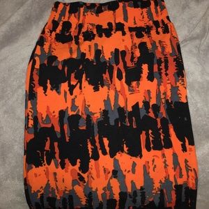 Lularoe Cassie - tie dye