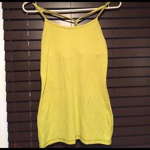 Chartreuse lululemon power y top size 4 or 6