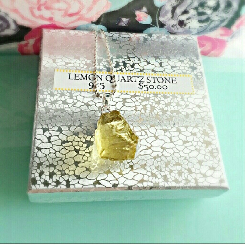 NATURAL LEMON QUARTZ STONE PENDANT