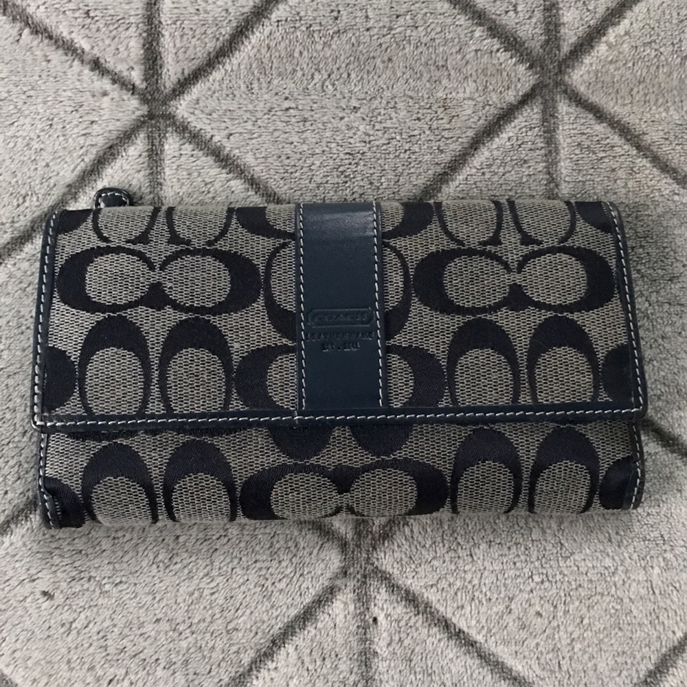Coach wallet