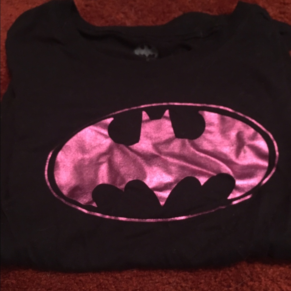 Black shirt with pink Batman symbol