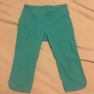 Nike Dri Fit Crop Leggings