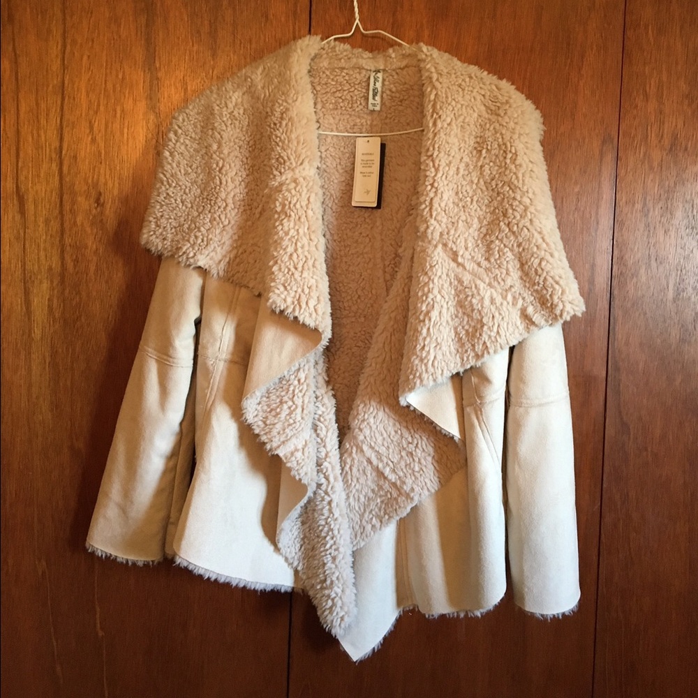 NWT Native Roots Jacket.