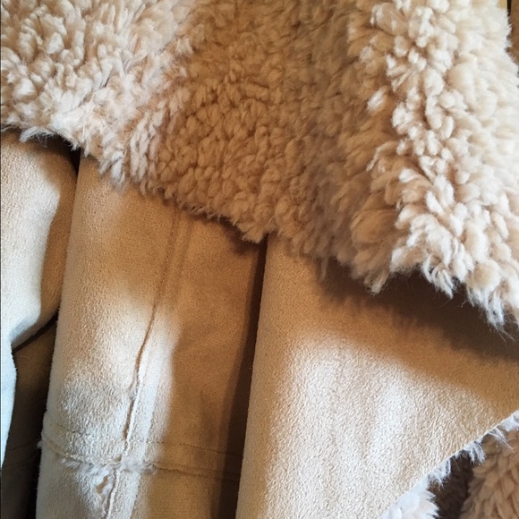 NWT Native Roots Jacket. - Picture 2 of 5