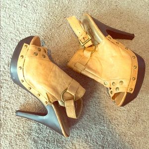 Heels made for spring/summer time