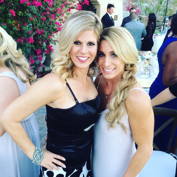 Meet your Posher, Julie - Picture 1 of 1