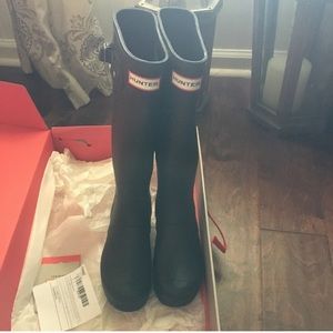 Tall Matte Black Hunter Boots - size 8