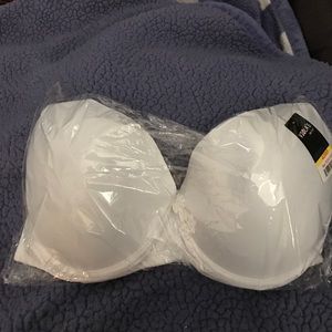 NWT White Bra 42DD