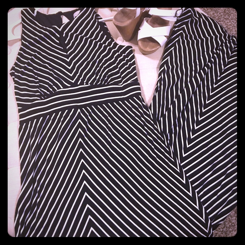 Loft black maxi EUC
