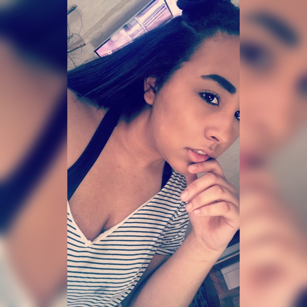 Meet your Posher, Destiny