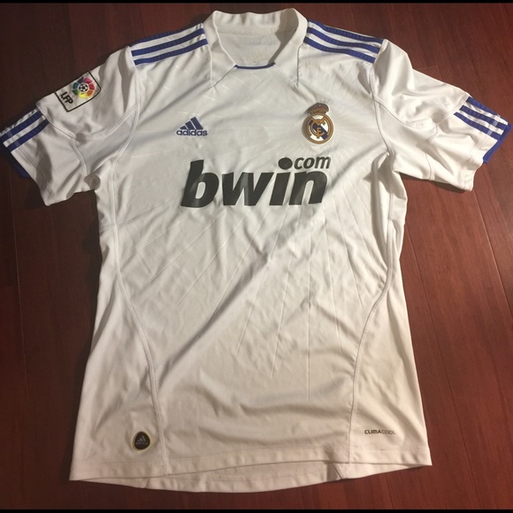 Calling all Cristiano Ronaldo Fans - Picture 1 of 4