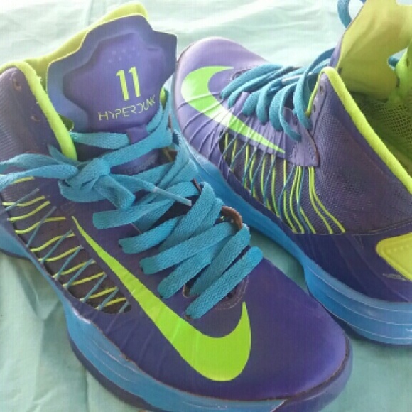 nike hyperdunk youth