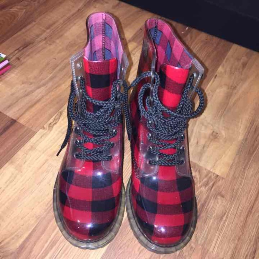 Plaid boots