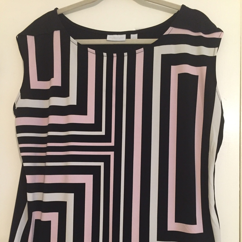 Classic pull over shell