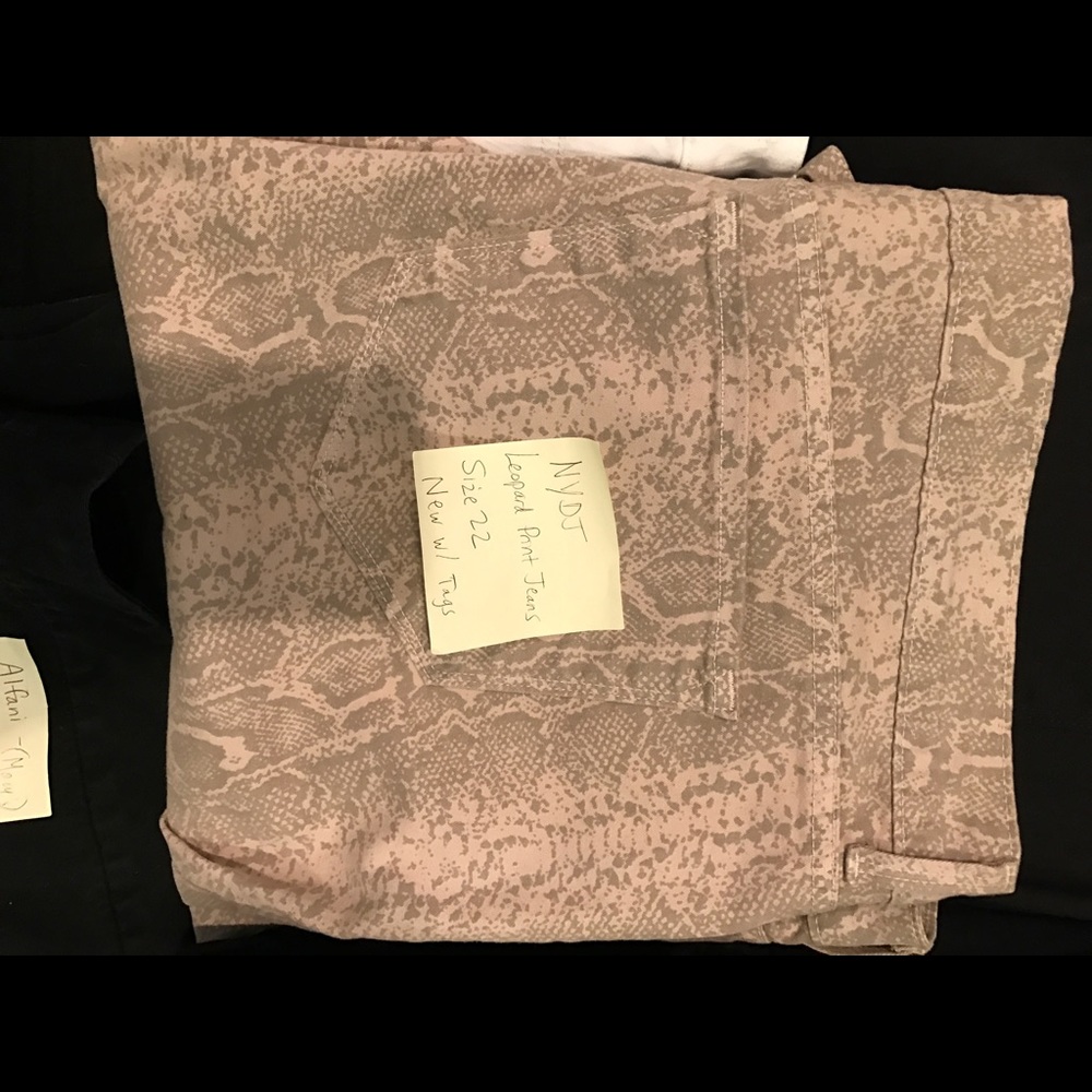 NYDJ new leopard denim pants