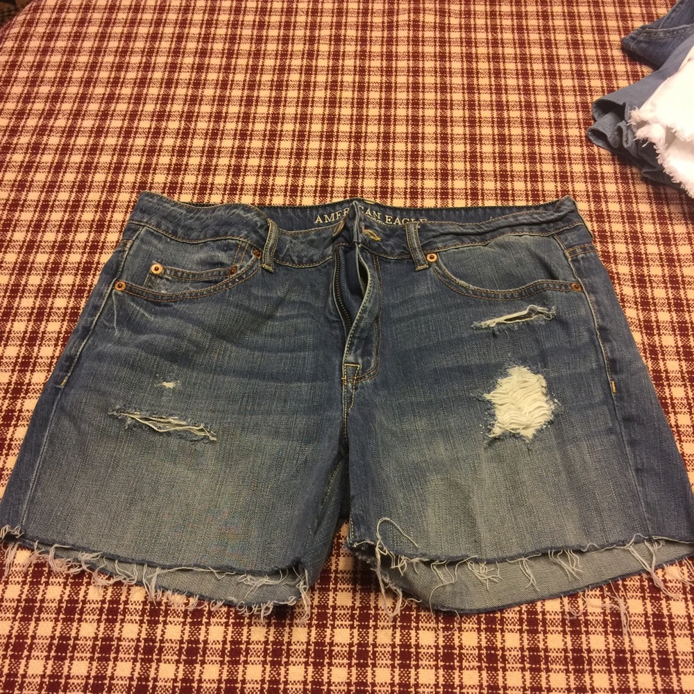 American Eagle Midi shorts 12