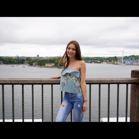 Me Myself & I - Picture 2 of 3