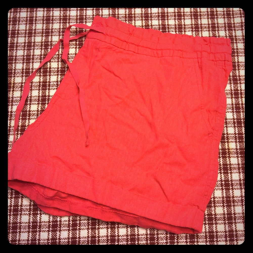 Old Navy linen shorts 16