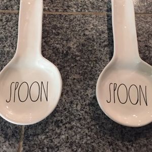 Rae Dunn spoon holder