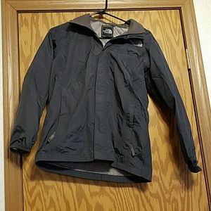 North Face boys large windbreaker