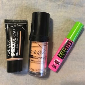 Make up bundle Free*