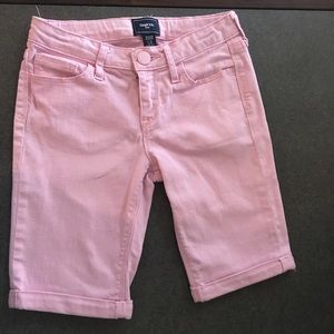 SOLD ‼️GAP Bermuda jeans shorts ~Pink~ Size 10💫