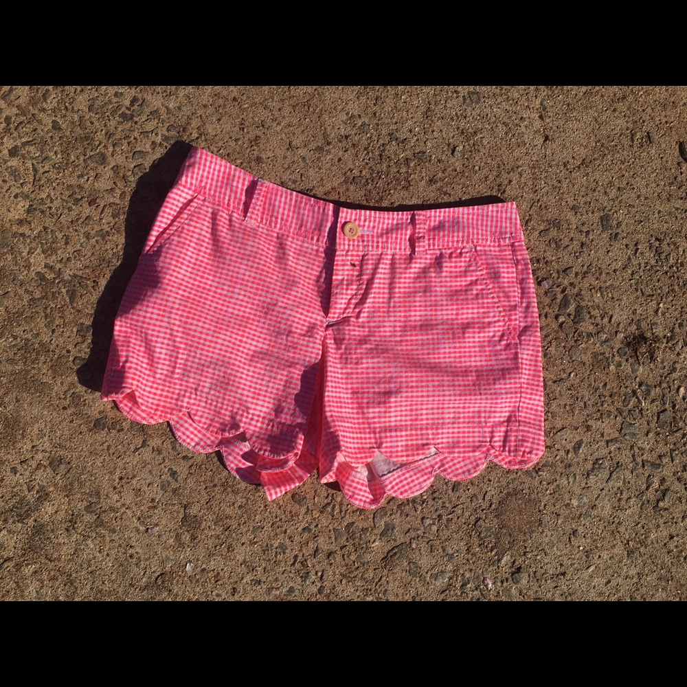Lilly Pulitzer scalloped shorts