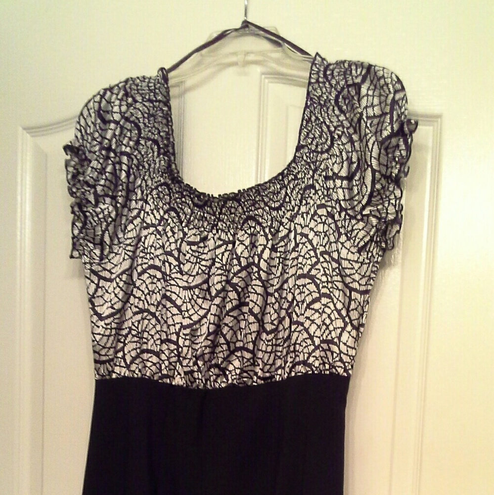 Women dress