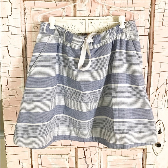 GAP Dresses & Skirts - Gap striped chambray skirt
