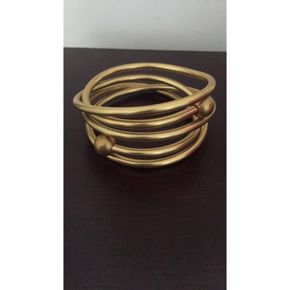 Jewelry - Gold Bracelet