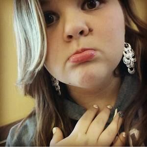 Meet your Posher, Kelli