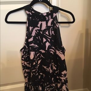 Cue summer top from Von Maur - Never worn!