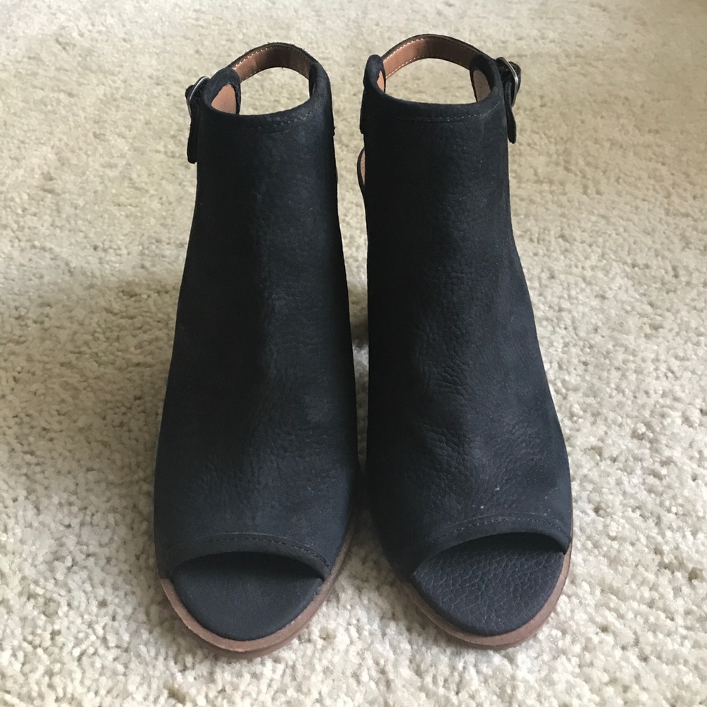 Lucky Brand Lisza Peep Toe Bootie