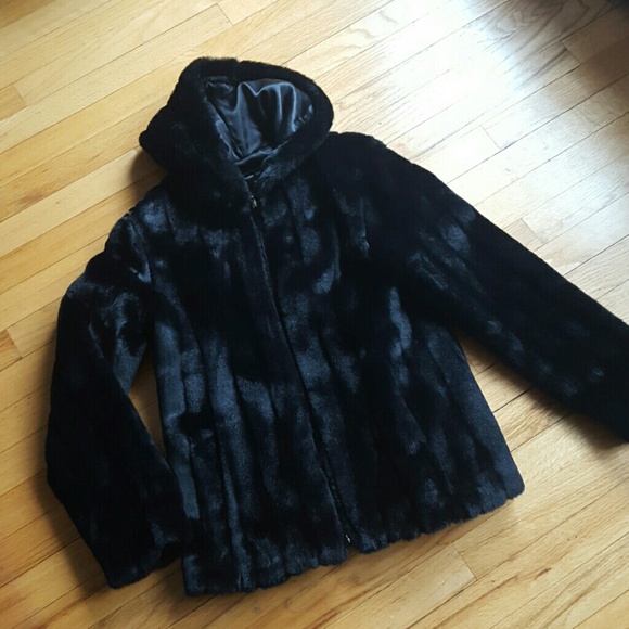 Sold - Picture 2 of 2