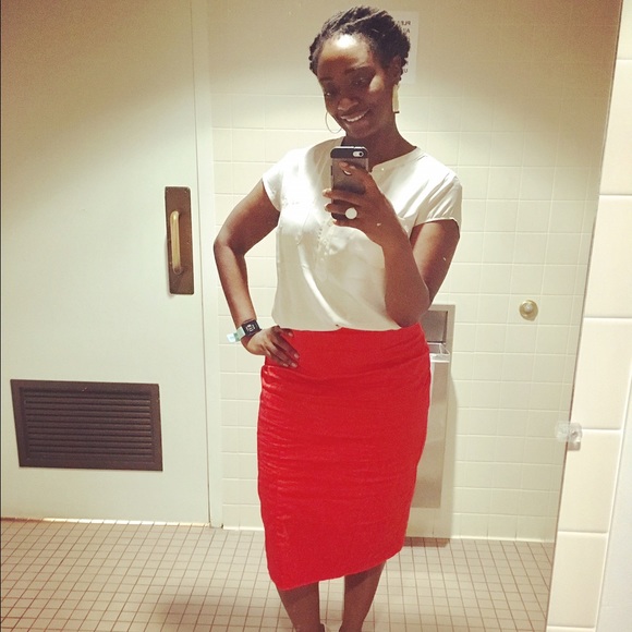 Meet Your Posher - Picture 1 of 1