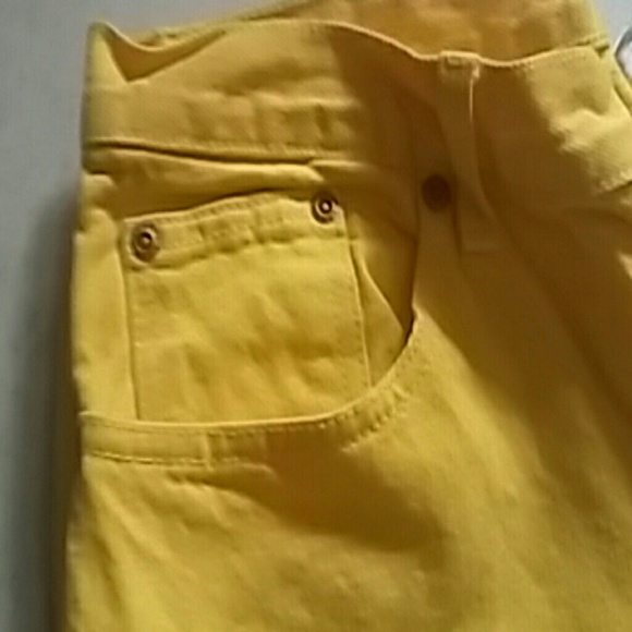 Jean - Picture 2 of 4