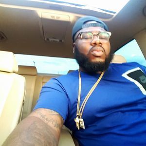 Meet your Posher, Moe