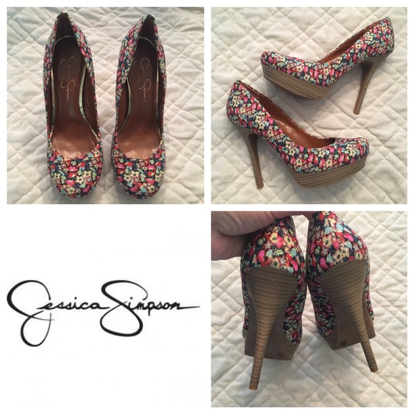Jessica Simpson Shoes - Floral Jessica Simpson heels 👠 sz 9 🌸🌷🌺🌹