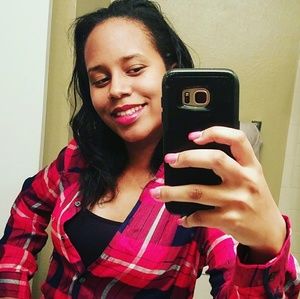 Meet your Posher, Tiffany