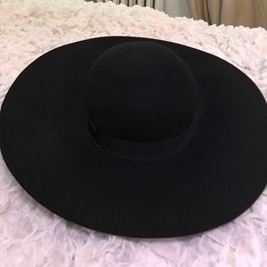 H&M hat