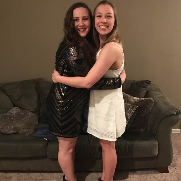 Meet your Posher, Jenna - Picture 1 of 1