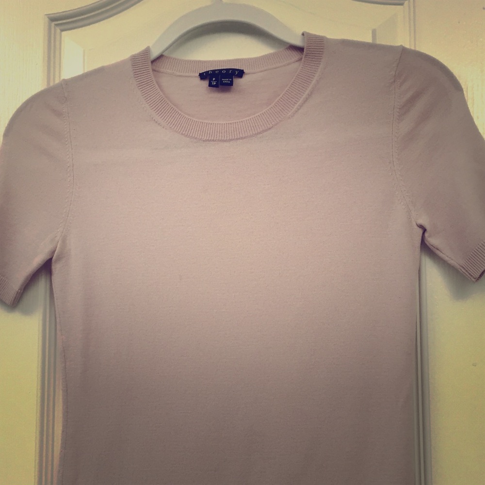Short sleeve knot top