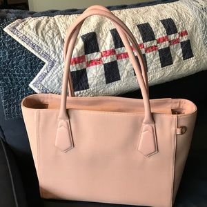 Dagne Dover classic 13 inch tote