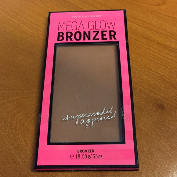 Victoria's Secret Other - 🎉SALE Victoria's Secret Mega Glow Bronzer