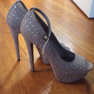 WildPair Suede Pumps