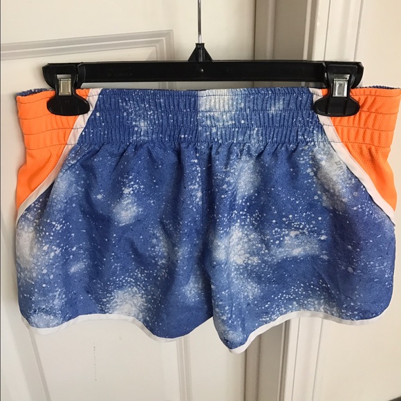 Nike Shorts - Picture 2 of 3